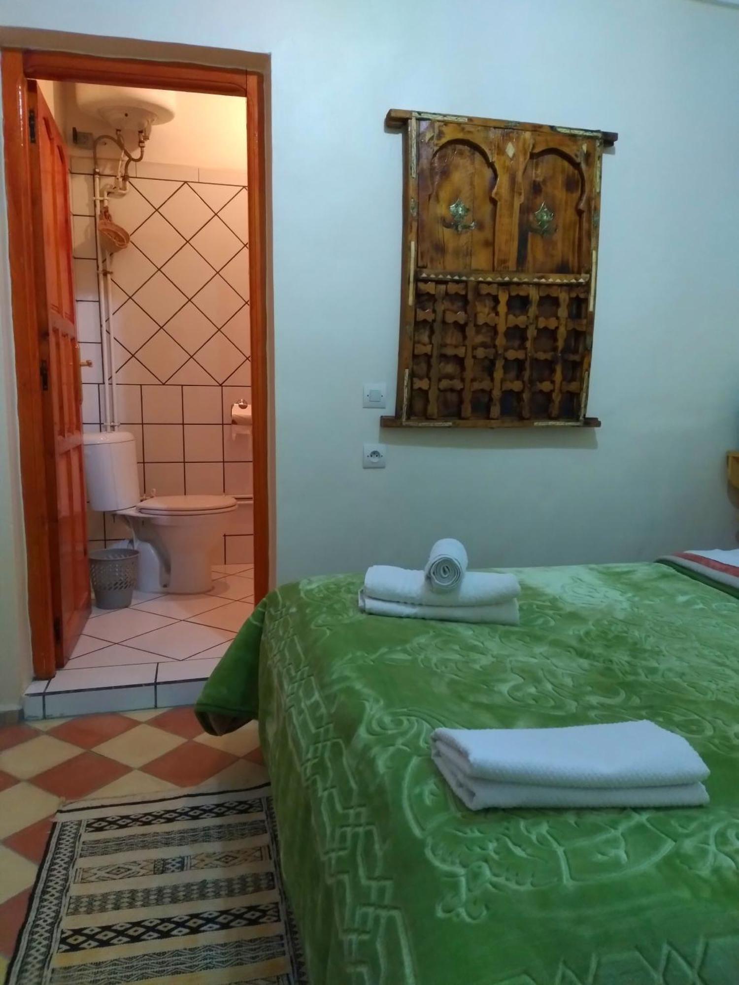 Berbere De La Montagne Hotel Imdiazene Habitación foto